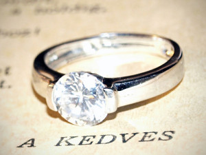 A leginkább vásárolt gyűrű típus: a karikagyűrű