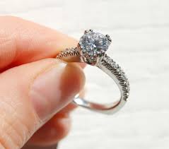 Elegáns gyémánt gyűrű